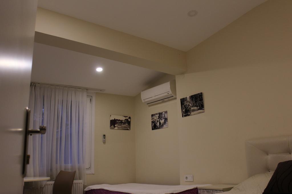 בויוקאדה Cicekli Yali Hotel מראה חיצוני תמונה