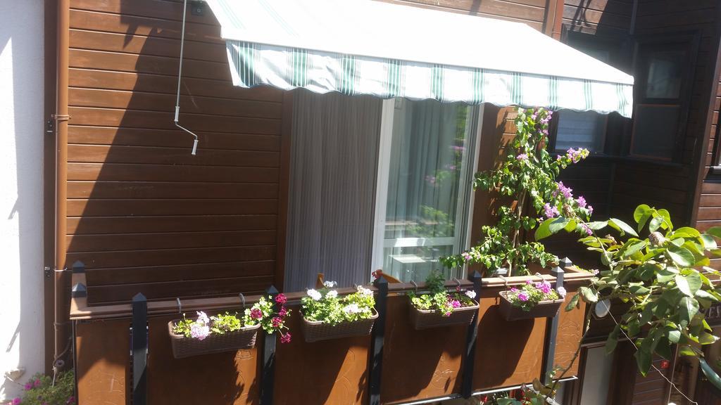 בויוקאדה Cicekli Yali Hotel מראה חיצוני תמונה